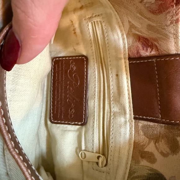 Relic cross body bag - Picture 4 of 5